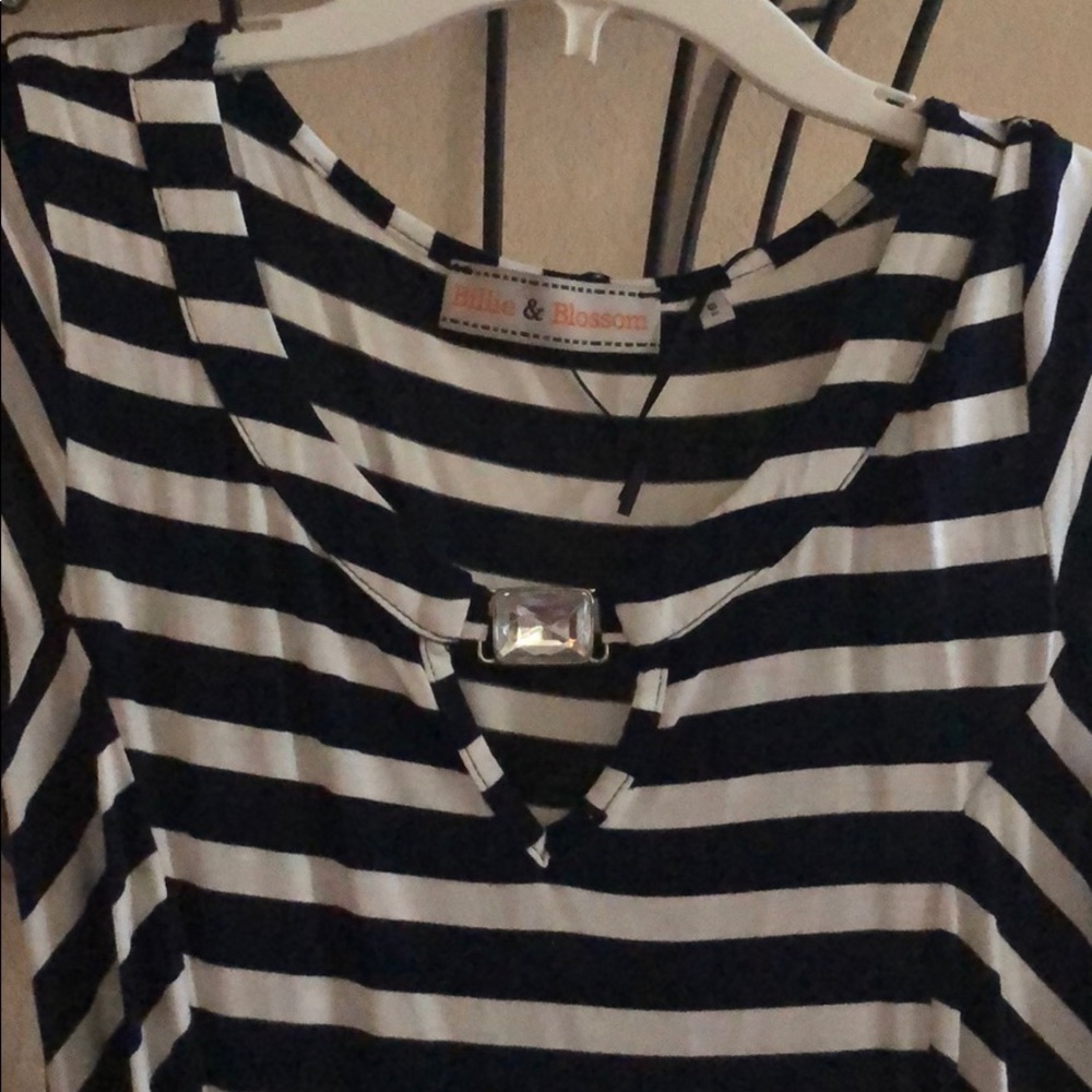 Tunic - Picture 2 of 3